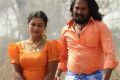 Kamali, Seenu in Chennai Pakkathula Movie Stills