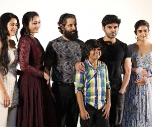 Mirnalini Ravi, Vikram, Srinidhi Shetty, Dhruv, Meenakshi Govindarajan @ Cobra Movie Trailer Launch Stills