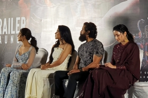 Meenakshi Govindarajan, Mirnalini Ravi, Vikram, Srinidhi Shetty @ Cobra Movie Trailer Launch Stills