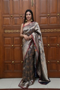 Ravanasura Actress Daksha Nagarkar Saree Stills