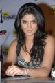Deeksha Seth Latest Hot Stills @ Idea Filmfare Awards 2012 South