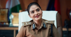 Actress Madhoo in Dejavu Movie HD Images