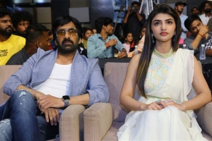 Ravi Teja, Sreeleela @ Dhamaka Pre-Release Event Stills