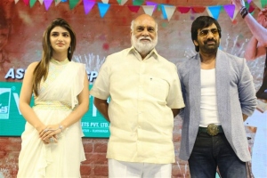 Sreeleela, K Raghavendra Rao, Ravi Teja @ Dhamaka Pre-Release Event Stills