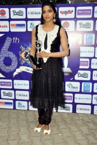 Actress Dhanshika Hot Pics in Black Sleeveless Salwar Kameez