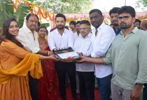 Das Ka Dhumki Movie Launch Stills