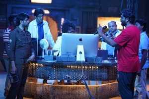 Santhanam Dikkiloona Movie Images HD