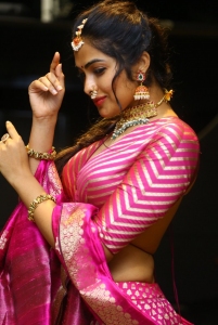 Rudrang Movie Actress Divi Vadthya Pictures