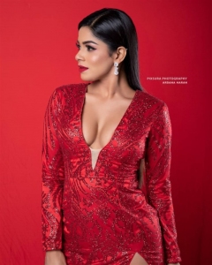 Actress Divyabharathi Hot Photoshoot Images