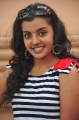 Divya Nagesh Stills, Divya Nagesh Photos Gallery