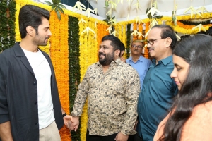 Vijay Deverakonda, KE Gnanavel Raja, G Dhananjayan, Neha @ Duet Movie Opening Stills