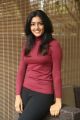 Beautiful Eesha Rebba in T-Shirt and Jeans Photoshoot Pics