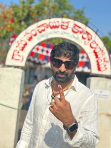 Celebrities Cast Their Vote for Elections 2024 Photos
