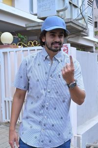 Celebrities Cast Their Vote for Elections 2024 Photos