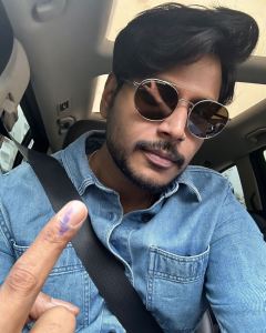 Celebrities Cast Their Vote for Elections 2024 Photos