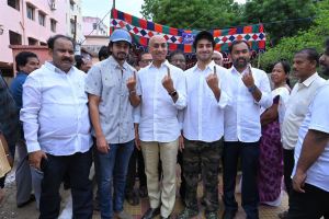 Celebrities Cast Their Vote for Elections 2024 Photos