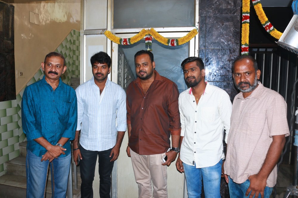 Enakku Vaitha Adimaigal Movie Pooja Stills | Moviegalleri.net