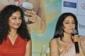 Gauri Shinde, Sridevi at English Vinglish Tamil Trailer Launch Stills