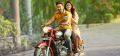 Kalyan Ram, Mehreen Pirzada in Entha Manchivaadavuraa Movie HD Images