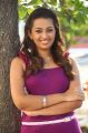 Telugu Actress Ester Noronha Hot Pictures