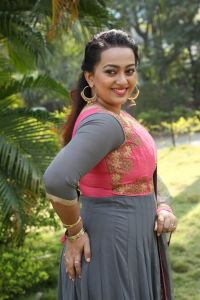 Actress Ester Noronha Stills @ Thala Movie Press Meet