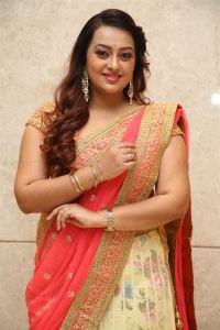 Thala Movie Actress Ester Noronha Photos