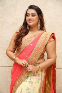 Thala Movie Actress Ester Noronha Photos