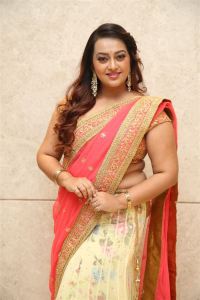 Actress Ester Noronha Photos @ Thala Pre Release Event