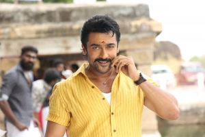 Actor Suriya in Etharkum Thuninthavan Movie HD Images