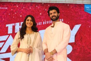 Mrunal Thakur, Vijay Devarakonda @ Family Star Movie Press Meet Stills