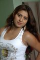 Farah Khan Hot Photos Stills