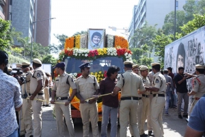 Final Rites of Superstar Krishna Photos