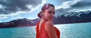 Kiara Advani in Game Changer HD Images