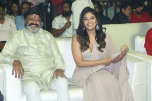 Balakrishna, Anjali @ Gangs Of Godavari Pre Release Event Stills