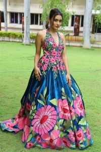 Seetha Kalyana Vaibhogame Heroine Garima Chouhan Pictures