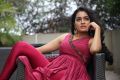 Vella Raja Serial Actress Gayathrie Shankar HD Photos