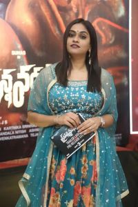 Anchor Geetha Bhagath Stills @ Prasanna Vadanam Pre Release