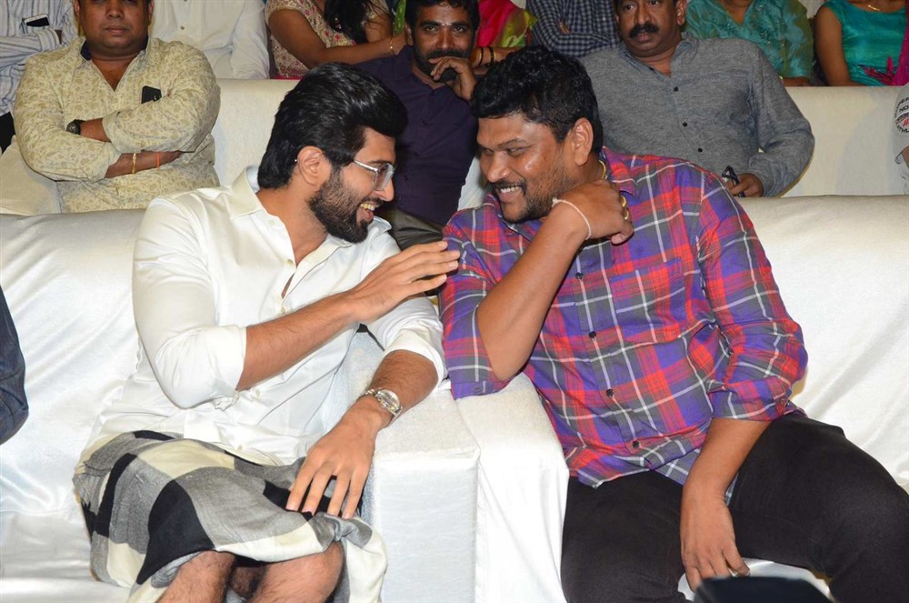 vijay devarakonda in geetha govindam in white shirt