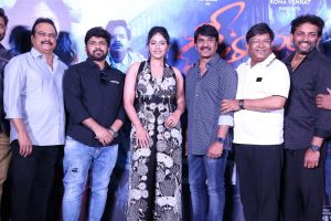 Geethanjali Malli Vachindi Movie Trailer Launch Photos