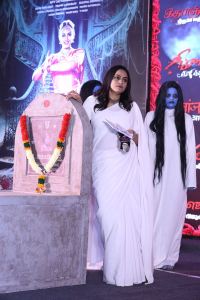 Anchor Geetha Bhagath @ Geethanjali Malli Vachindhi Teaser Launch Stills