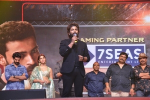 Allu Arjun @ Ghani Pre Release Event Stills