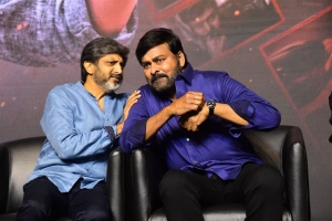 Mohan Raja, Chiranjeevi @ GodFather Movie Team Press Meet Stills