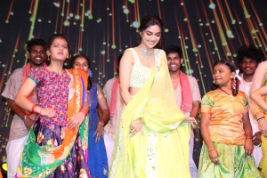 Keerthy Suresh @ Good Luck Sakhi Movie Pre Release Event Stills