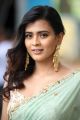Actress Hebah Patel in Saree New Photos