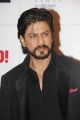 Shahrukh Khan @ Hello Hall Of Fame Awards 2013 Red Carpet Photos