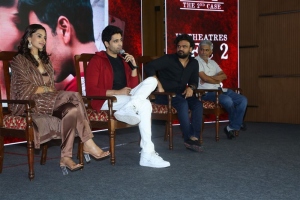 Meenakshi, Adivi Sesh, Sailesh Kolanu @ Hit 2 Movie Press Meet Bangalore Photos