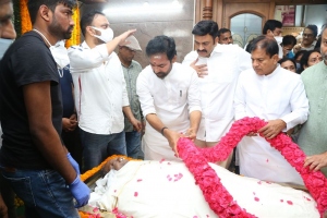 Kishan Reddy pay homage to Krishnam Raju Photos