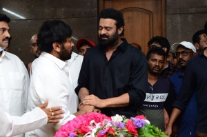 Chiranjeevi pay homage to Krishnam Raju Photos