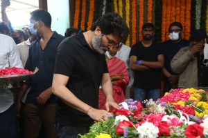 Trivikram Srinivas pay homage to Krishnam Raju Photos