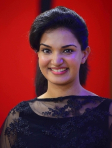 Actress Honey Rose New Pictures